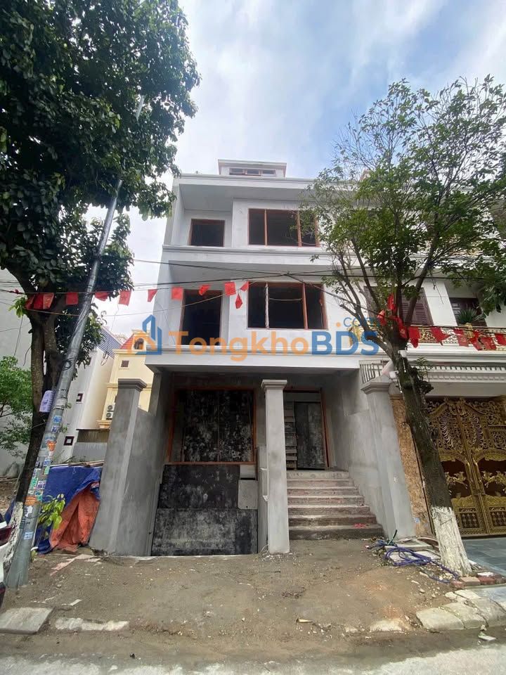 Nhà 3 Tầng Thô Mặt Tiền Thanh Niên, KDT Đại Dương, Bắc Ninh - 120m²