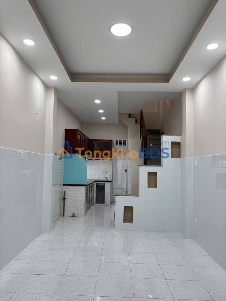 Cho thuê nhà Trần Đình Xu Q1 - 24m² - 10 Triệu/tháng - Sẵn nội thất