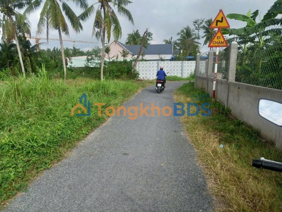 Bán Nền Đẹp Vĩnh Long 130.7m² Hướng Đông Nam - Giá 1.83 Tỷ