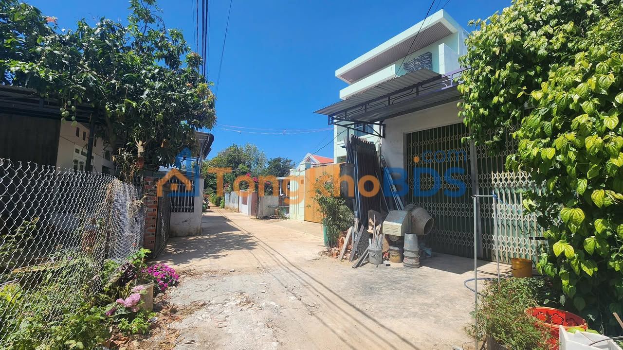 Đất Hẻm Yniksor, Buôn Ma Thuột - 105m² Sổ Hồng Sẵn Sàng - 2.55 Tỷ