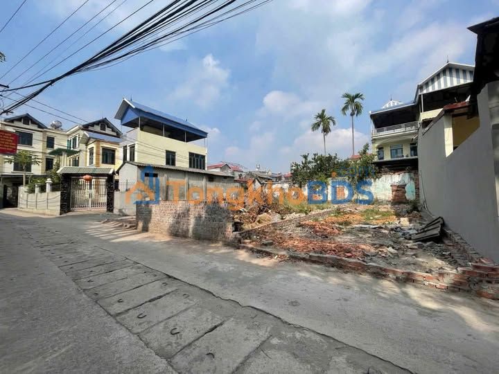 Đất nền Thôn Thượng Phú Xuyên 80m² giá 2,3 tỷ - Sổ đỏ chính chủ