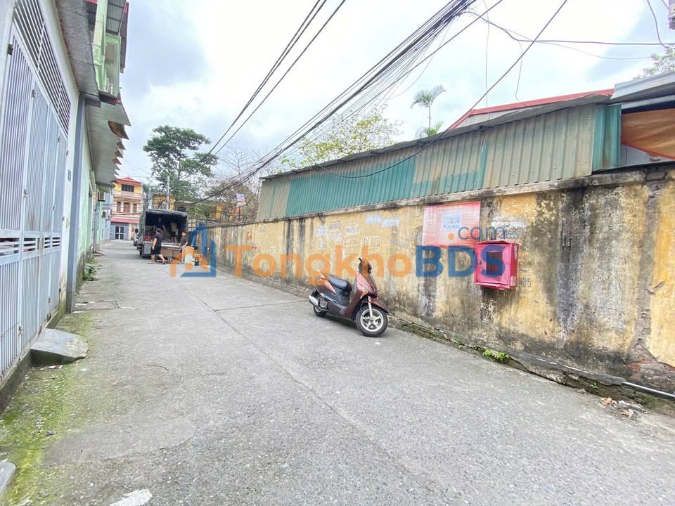 Đất nền Long Biên 72m² - Mặt tiền 4m, nhỉnh 10 tỷ, gần ô tô tránh