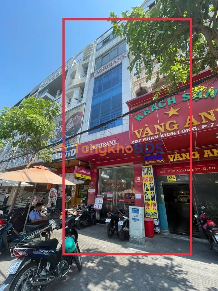 Nhà Phố Kinh Doanh Phan Xích Long, Phú Nhuận - 64m², 5 Tầng, Sẵn Sàng Hoạt Động