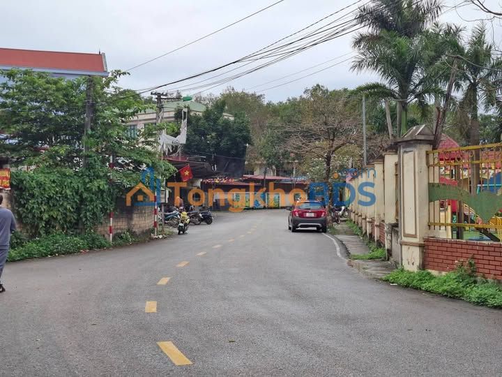 Nhà riêng Chương Dương Hoàn Kiếm 97m² 3 tỷ - Ô tô vào nhà