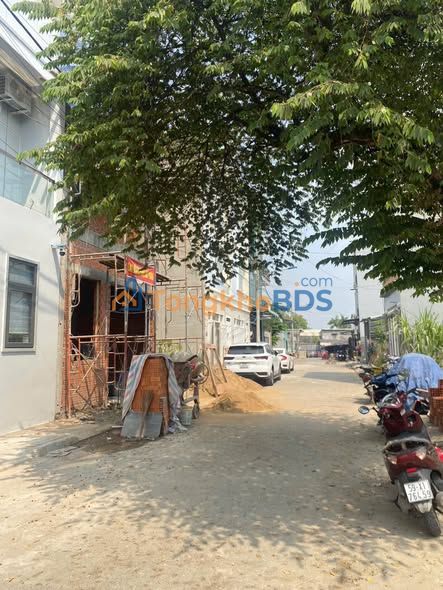 Nhà cấp 4 Gác Gỗ Đường 35 Nguyễn Xiển, Thủ Đức - 50.6m², 3 Tỷ