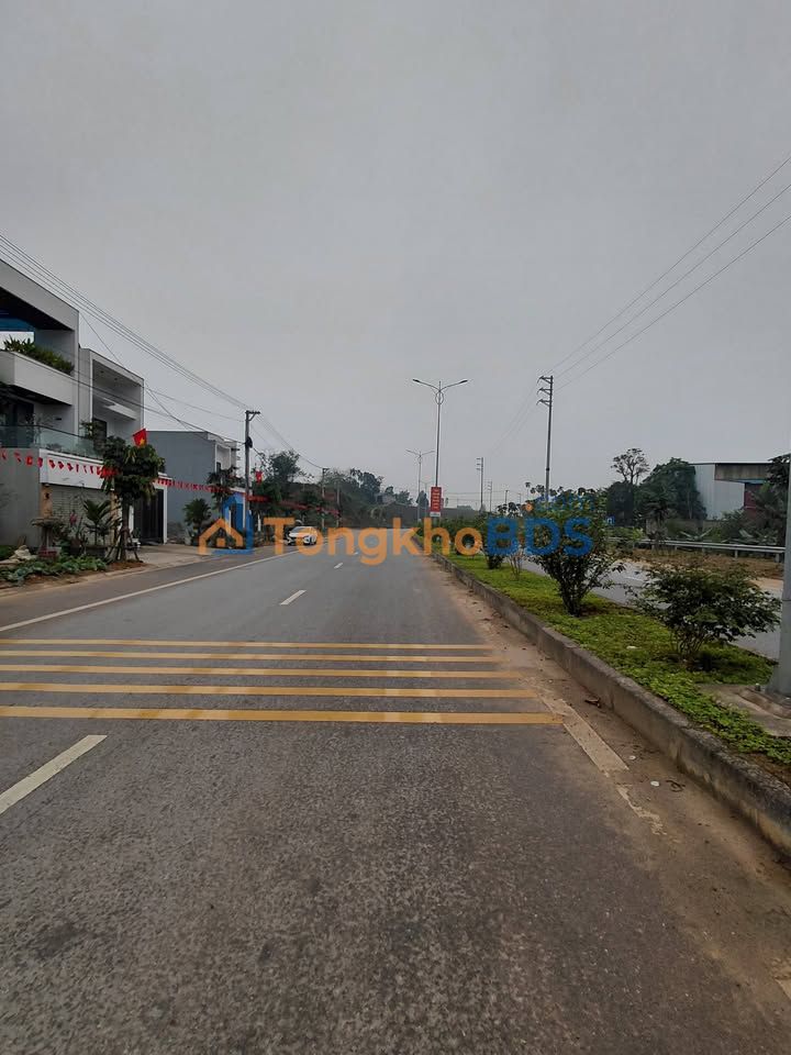 Đất nền Yên Bái 100m² - Sổ hồng vuông vắn, kinh doanh đắc lợi