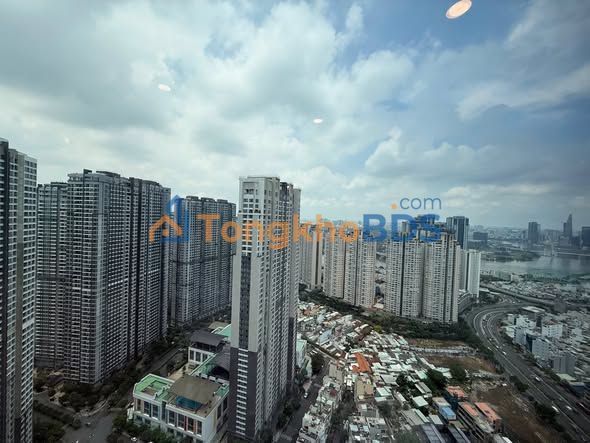 Căn hộ Vinhomes Central Park Bình Thạnh 110m² 40 triệu - View đẹp