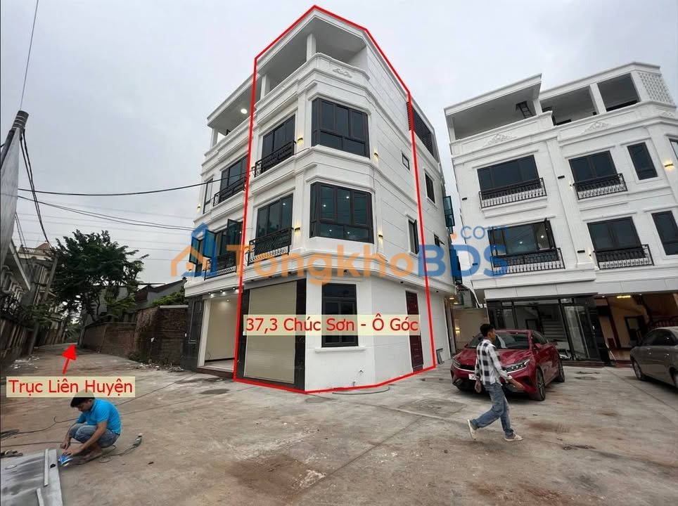 Nhà 4 Tầng Chúc Sơn 37.3m² - Giá Hơn 5 Tỷ, Oto Vào Nhà