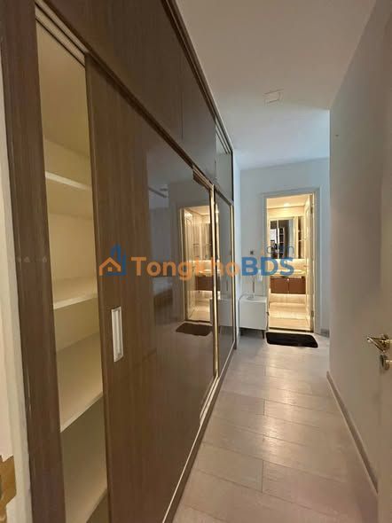 Căn hộ Vinhomes Golden River Q1 78m2 30tr - Full nội thất