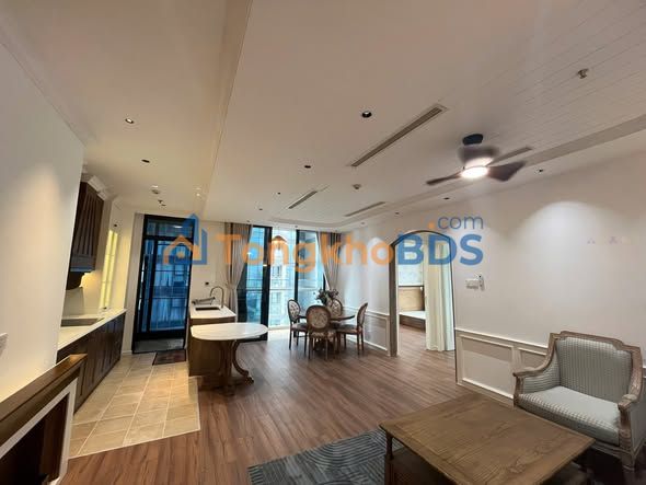 Căn hộ Vinhomes Golden River Bason Q1 100m² 65 triệu - Full nội thất cao cấp