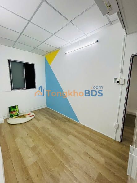 Cho thuê căn hộ 2PN đường Cộng Hòa, Tân Bình - Thoáng mát, an ninh