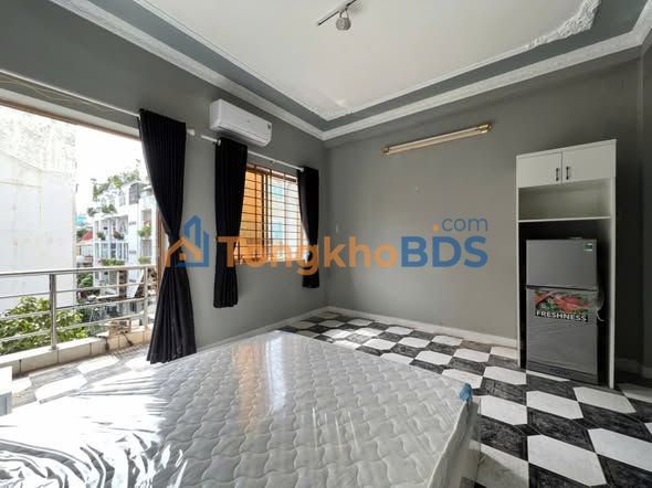Cho thuê Căn hộ Studio 28m² Đường 3/2, Q.10 - Ban công lớn, Full nội thất