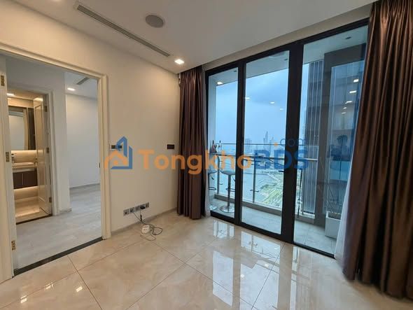 Căn hộ Vinhomes Golden River Quận 1 69m² 26 triệu - View đẹp sông