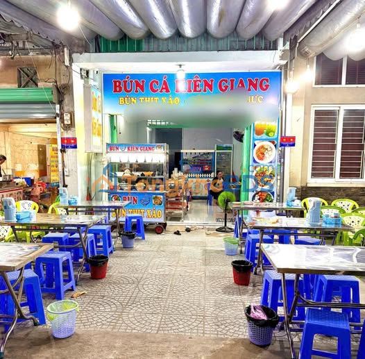 Sang Quán Ăn Phố Ẩm Thực Q6 - DT 80m², 2PN, Sẵn Kinh Doanh