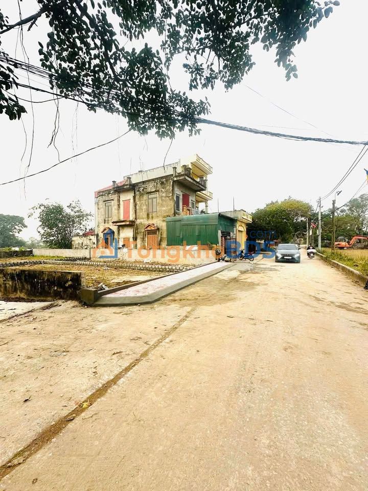 Bán Đất Lô Góc Hà Đông 85m² - View Sân Bóng Thoáng Đãng