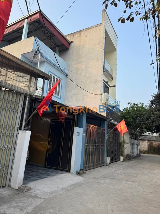 Nhà 2 Tầng Trung Sơn Trầm, Sơn Tây - 81m² Sổ Đỏ, Ô Tô Vào Nhà