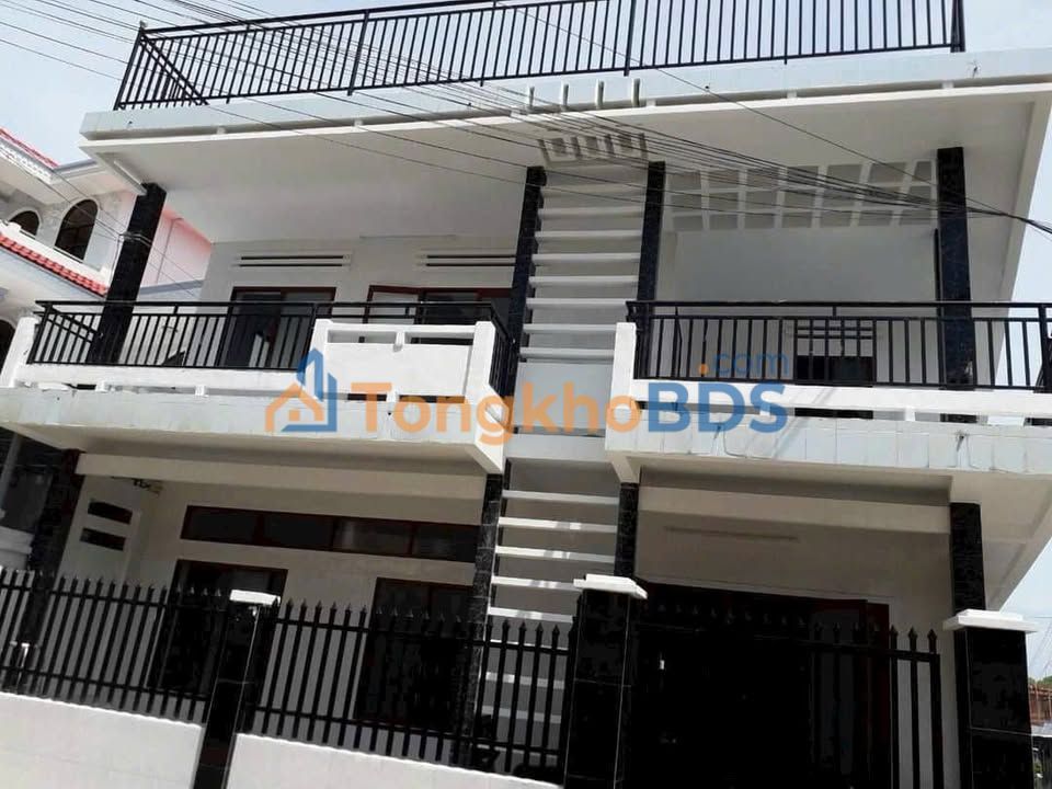 Nhà Mặt Tiền Bà Huyện Thanh Quang, Mũi Né - 105m² Sổ Hồng, View Biển