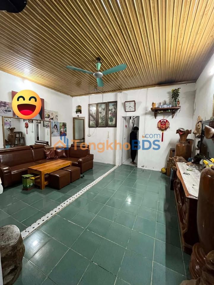 Nhà 1 tầng 65m² Ngọc Hà - Ô tô vào nhà - Giá 1.19 tỷ