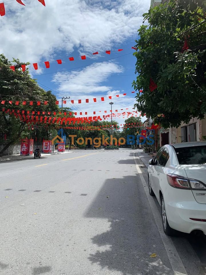 Mặt Tiền Nguyễn Trãi, Hà Giang - Nhà 3 Tầng Kinh Doanh Sầm Uất