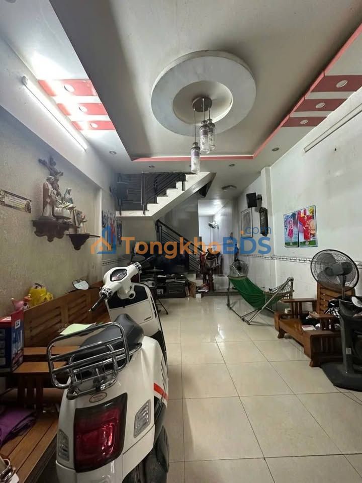 Nhà đẹp Bình Tân 46m² - 2PN Sổ hồng riêng, giá 3.98 tỷ