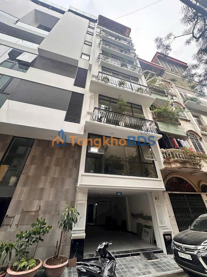 Nhà 7 Tầng Thang Máy Sunshine City 42m² - Hơn 10 Tỷ, Ô Tô Đỗ Cửa