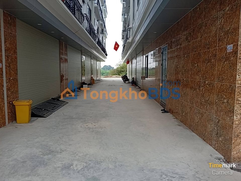 Nhà Lô Góc 51m² 4 Tầng Đường Vân Côn, Hoài Đức - Ô Tô Đỗ Cửa, Giá 4.7 Tỷ