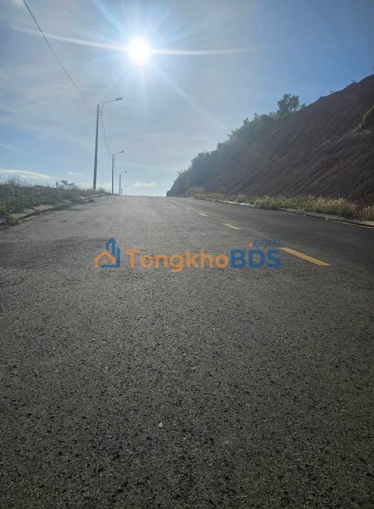 Đất nền Gia Nghĩa 10x24m giá 1.4 tỷ - Sổ đỏ chính chủ