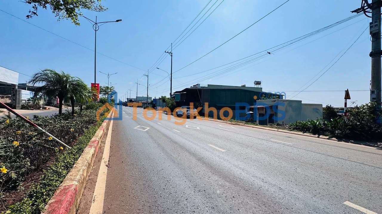 Đất Mặt Tiền Nguyễn Chí Thanh Pleiku 320m² - Kinh Doanh/Vườn Lý Tưởng