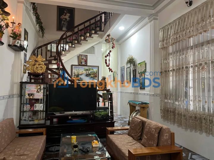 Nhà Mặt Tiền Trần Phú, Bảo Lộc - Kinh Doanh Đắc Lợi, View Núi Đại Bình