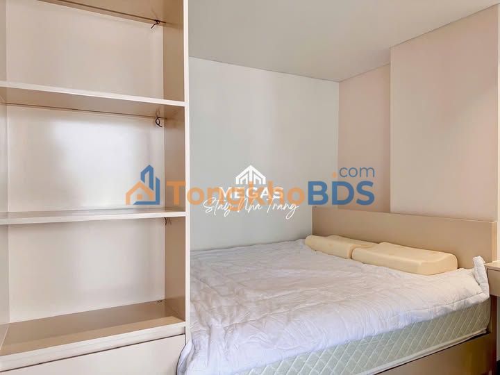 Cho thuê Penthouse 1PN Nha Trang - Full Nội Thất, Sân Thượng Riêng