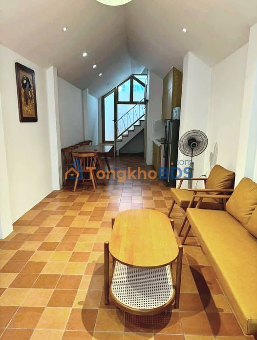 Nhà Nguyên Căn 3PN Trần Hưng Đạo, Nha Trang - Cách Biển 300m, Giá 24 Triệu