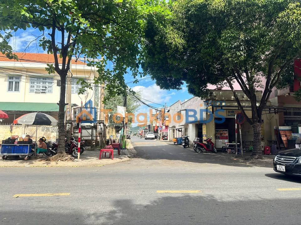 Đất Nền Hẻm Bùi Thị Xuân, Đức Trọng - 99m² - Sổ Hồng Riêng - 1.6 Tỷ