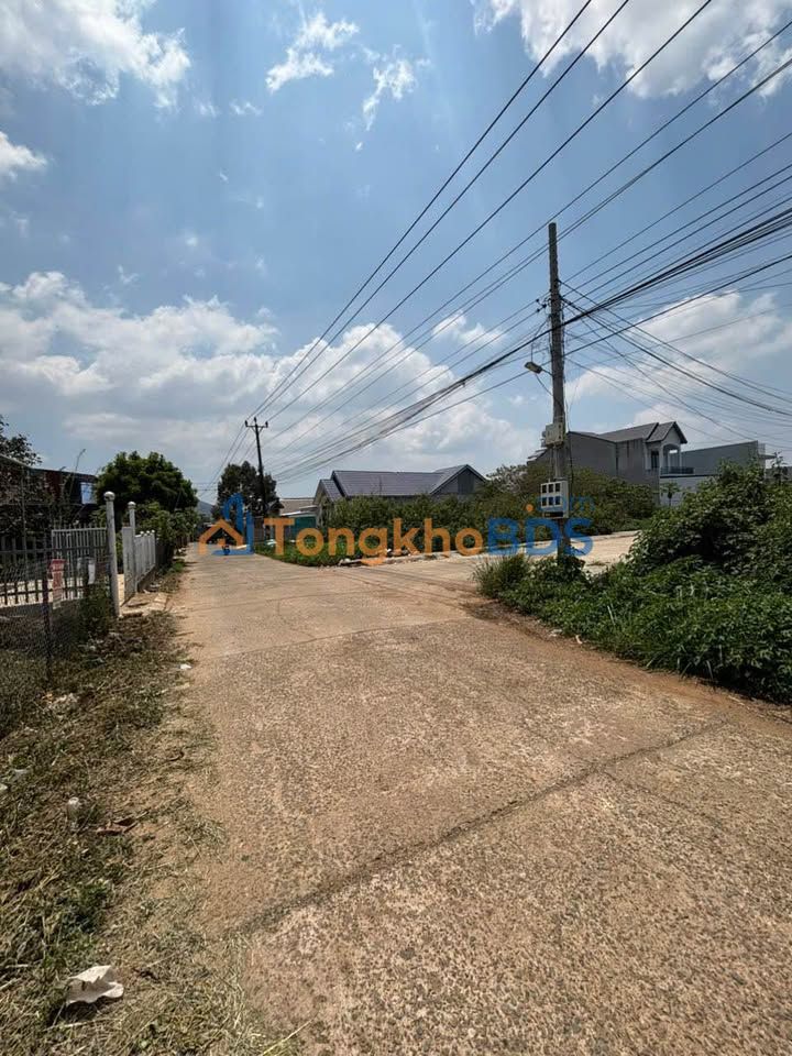 Đất Nền Đức Trọng 138m² - Mặt Tiền Lê Văn Tám, Sẵn Sàng Xây Nhà