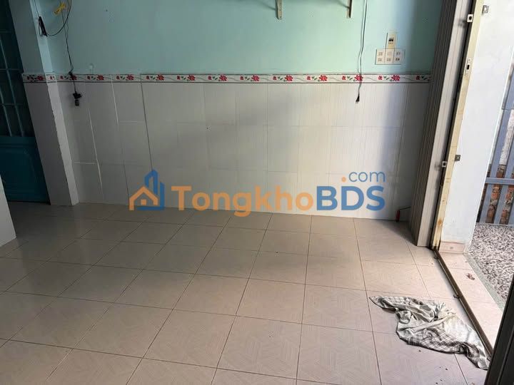 Nhà 40m² Cồn Dê, Nha Trang - 2PN, 2WC - Giá 4 Triệu/Tháng