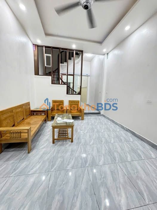 Nhà 2.5 Tầng Vũ Hựu, Hải Dương - 55.5m² - Giá 2.3 Tỷ