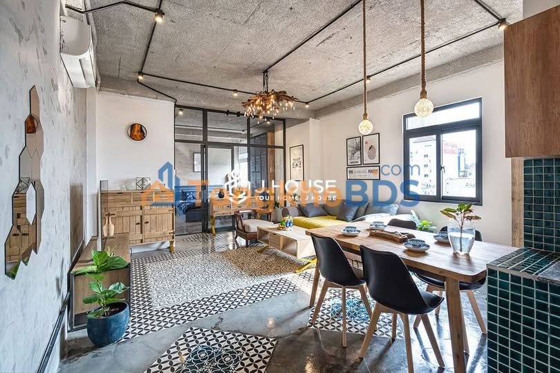 Penthouse 100m² Đa Kao, Quận 1 - Ban công siêu rộng, Sẵn sàng ở ngay