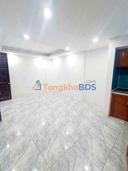 Nhà 31m² Khâm Thiên, 3 Tầng, 3 Ngủ - Sổ Đỏ Riêng 4.98 Tỷ