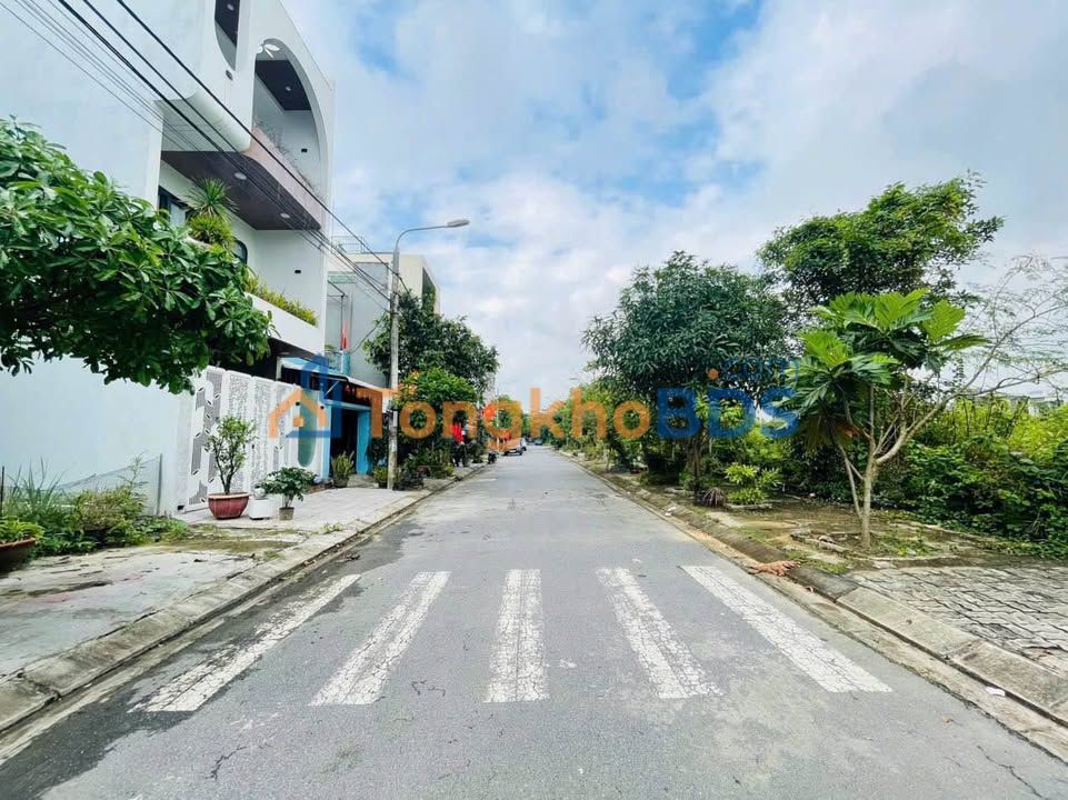 Đất Nền Hoà Phú 11, Đà Nẵng - 100m², Hướng Đông Nam, Giá 5.5 Tỷ
