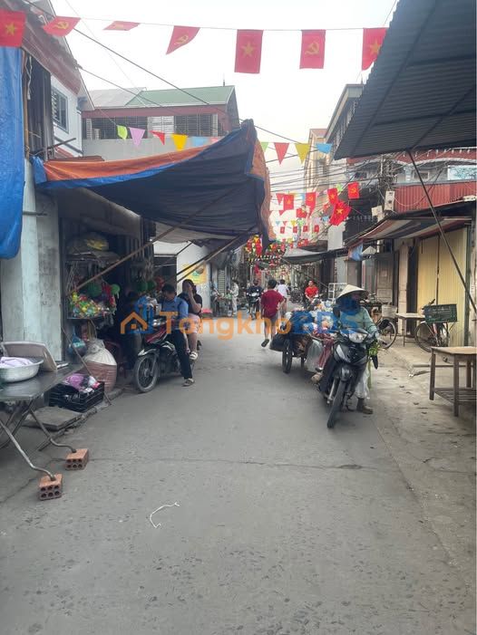 Bán đất tặng nhà 60.7m² Chi Đông, Mê Linh - Giá hơn 4 tỷ, sát chợ kinh doanh