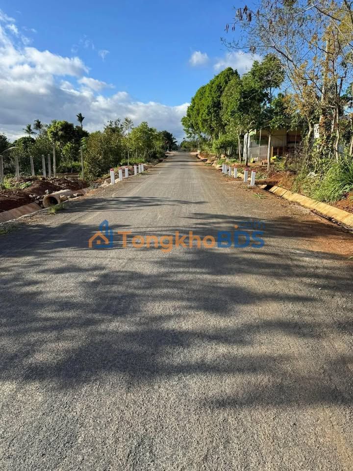 Đất nền Buôn Hồ 246m² Full Thổ Cư - Sổ Hồng Sẵn Sàng