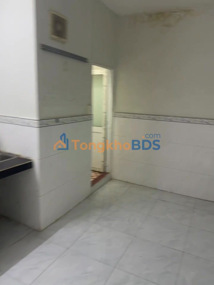 Nhà 2 Tầng Nở Hậu Quận 10 - 30m² - Giá 4.x Tỷ