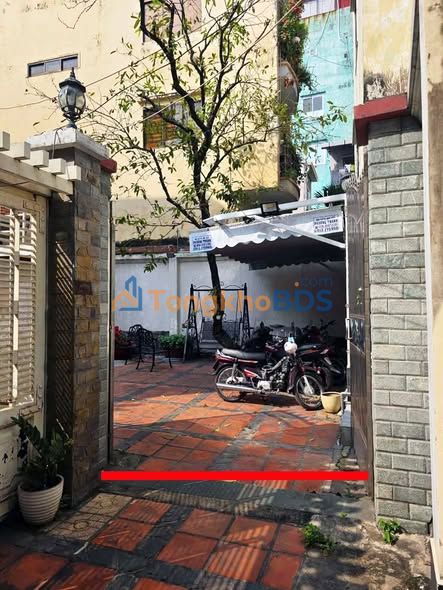 Nhà 175m² Cách Mạng Tháng 8, Q10 - Giá 30.5 Tỷ, Sổ Hồng Chính Chủ