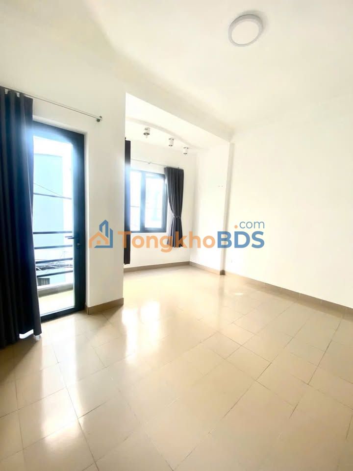 Phòng Trọ Cao Cấp Q10 - 6.5 Triệu/Tháng - Tự Do, Không Chung Chủ