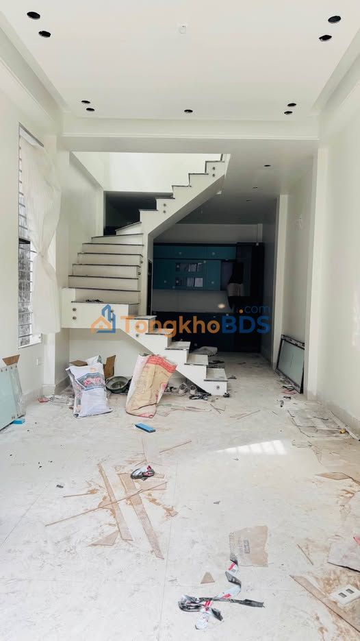 Nhà Trần Hưng Đạo 40m² 1,95 tỷ - Sẵn sàng ở ngay