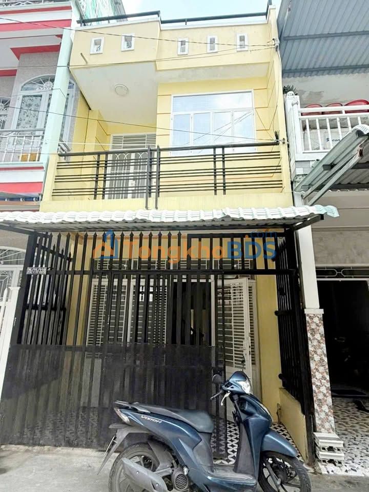 Cho thuê nhà 2 lầu Hẻm 75 Trần Phú, Ninh Kiều - 120m² - Giá 7.5 triệu/tháng