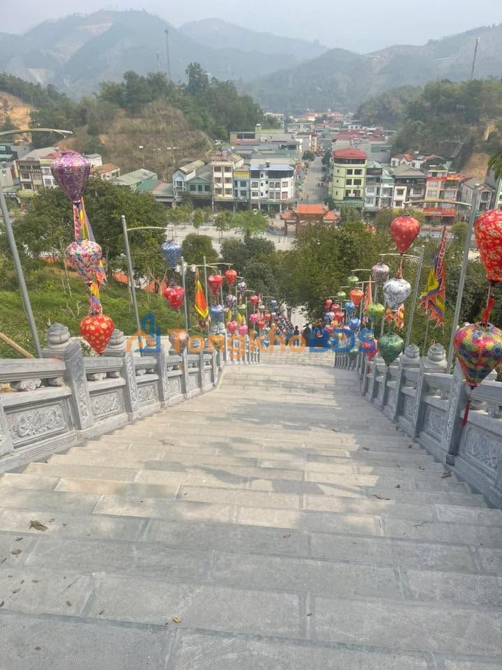 Đất Vĩnh Phúc 100m² Full Thổ Cư - Mặt Tiền 13.5m Giá 2.3 Tỷ