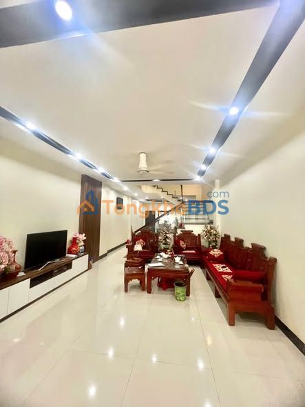 Nhà riêng Đường Đặng Thai Mai 98m² giá 5 tỷ - Chính chủ bán