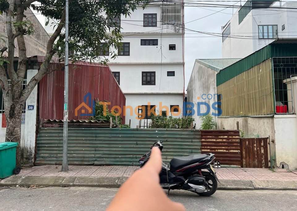 Đất nền Quang Trung, TP Vinh 130m² - Sổ đỏ sẵn, giá 6.8 tỷ