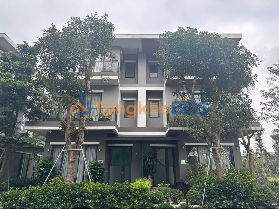 Townhouse TG1 Vinh 162m2 9,x tỷ - mặt tiền kinh doanh