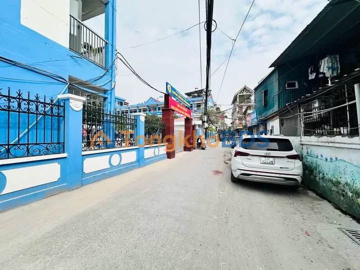 Nhà 5 Tầng Thang Máy - Kinh Doanh Đỉnh Ngõ Đông Ngạc, Bắc Từ Liêm - 9.2 Tỷ